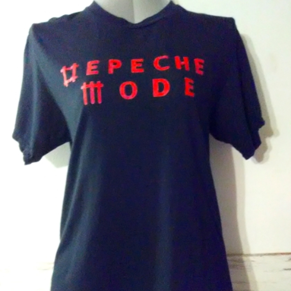 Medium Depeche mode shirt